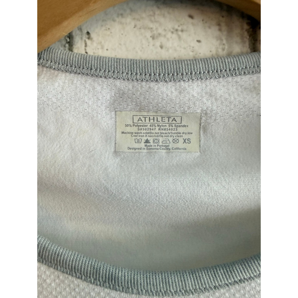 Athleta Fast Track Short Sleeve seamless Baseball Tee White and Gray size XS - Picture 3 of 3